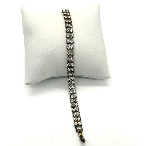 Vintage 2 Strand Rhinestone Bracelet With Fold Over Clasp - Picture 2 of 12